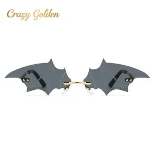 New Bat-Wing Sunglasses — Trendy Street-Style Shades