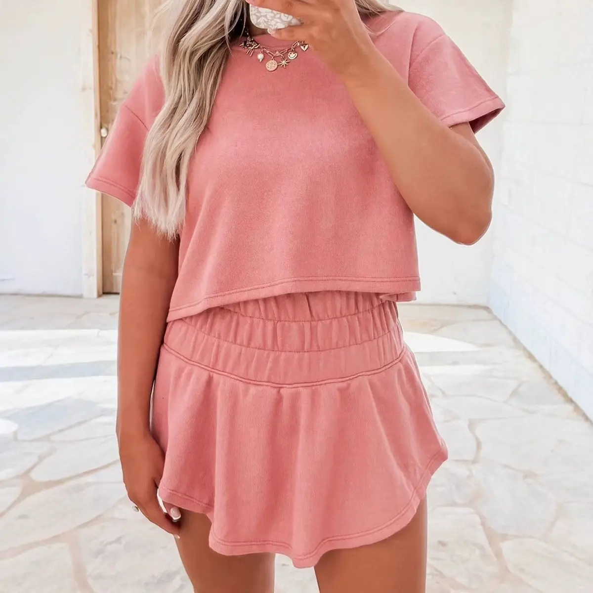 Casual Solid 2-Piece Matching Set for Plus Size Women - Round Neck Cropped T-Shirt & Summer Skort with Pockets, Casual Matching Set, Korean Casual