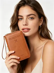 Portable Zippered Phone Wallet Clutch, Leather Wristlet with Phone Pocket & Card Slots, Travel-Friendly All-in-One Bag for Vacation, Shopping & Weekend Getaways