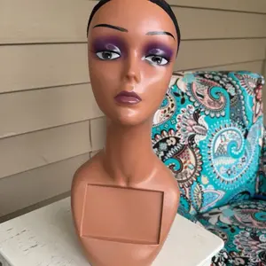 Mannequin Head/Bust