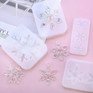 Snowflake Shape DIY Mold, Crafts, Handmade Gift Hanging Home Decor, Perfect for Valentine's Day & Christmas Surprise Gifts