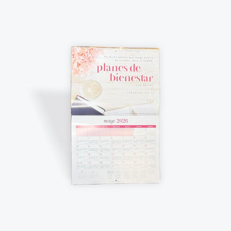 Calendario Biblico 2026 en Español El Perfecto Amor de Dios Verde Floral with Daily Verses & Beautiful Photos for Daily Inspiration and Faith Renewal
