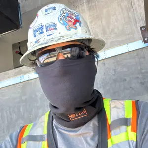 Windproof Beanie with Scarf Two Pieces Polar Fleece Balaclava Hood Face Mask Ski Mask For Cycling Skiing Fishing Outdoor Activity Construction Sites Farms And Training Fashion Shiesty Mask