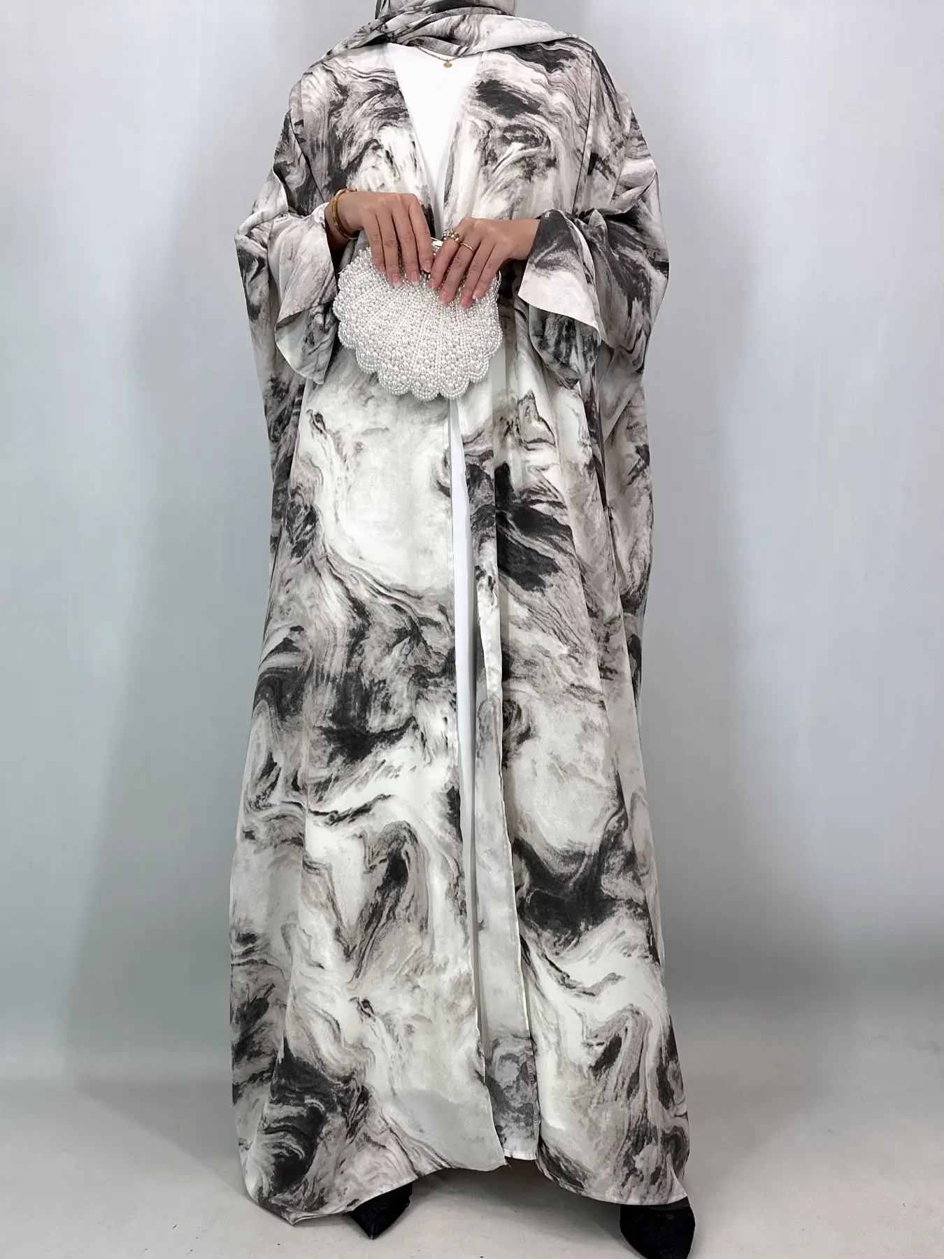 [Includes Hijab] Women's Artistic Ink Print Batwing Sleeve Long Robe Coat Set, Loose-Fitting Vacation Style Outerwear with Pockets, All Season Wear