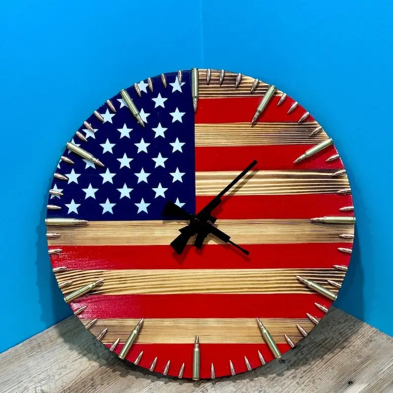 Rustic American Flag Bullet Clock - Military-Style Wooden Wall Decoration - Unique Rifle Silhouette Hanging Timepiece for Man Cave, Patriot Gift