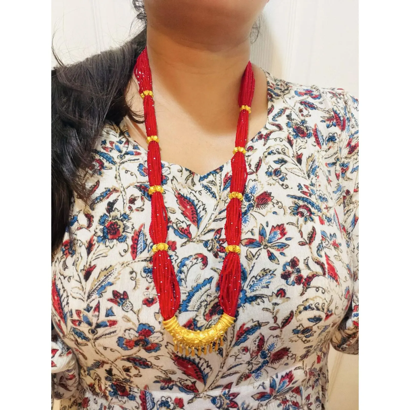Long Gedi C Tilhari in Hydro Crystal Potey for Traditional Looks - Red Beads with Gold Accents