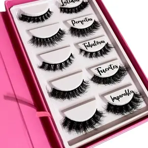 Latina Lash Book - Includes Perfectas Fabulosas Fuertes and Imparables Styles in Pink Case