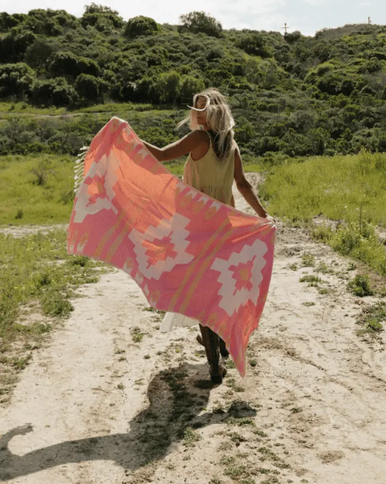 Sand Cloud Atacama Towel | Fuchsia