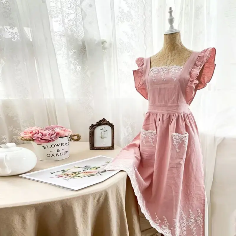 Cotton Apron - 100% cotton floral pattern, full-coverage gardening apron, suitable for flower shops, home kitchen, gardening, baking, crafting, café use and daily cleaning.
