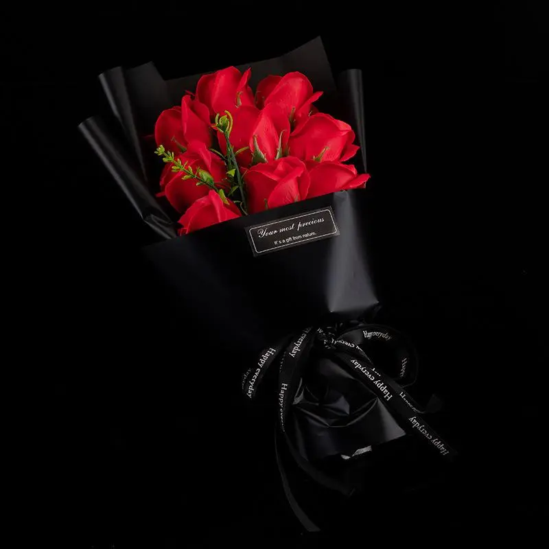 Mini Artificial Red Rose Bouquet Black Packaging Romantic Valentine's Day Gift Handheld Bridesmaid Flower for Photo Prop Decor