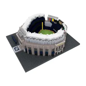 New York Yankees MLB BRXLZ Stadium 3515-Piece Building Block Set