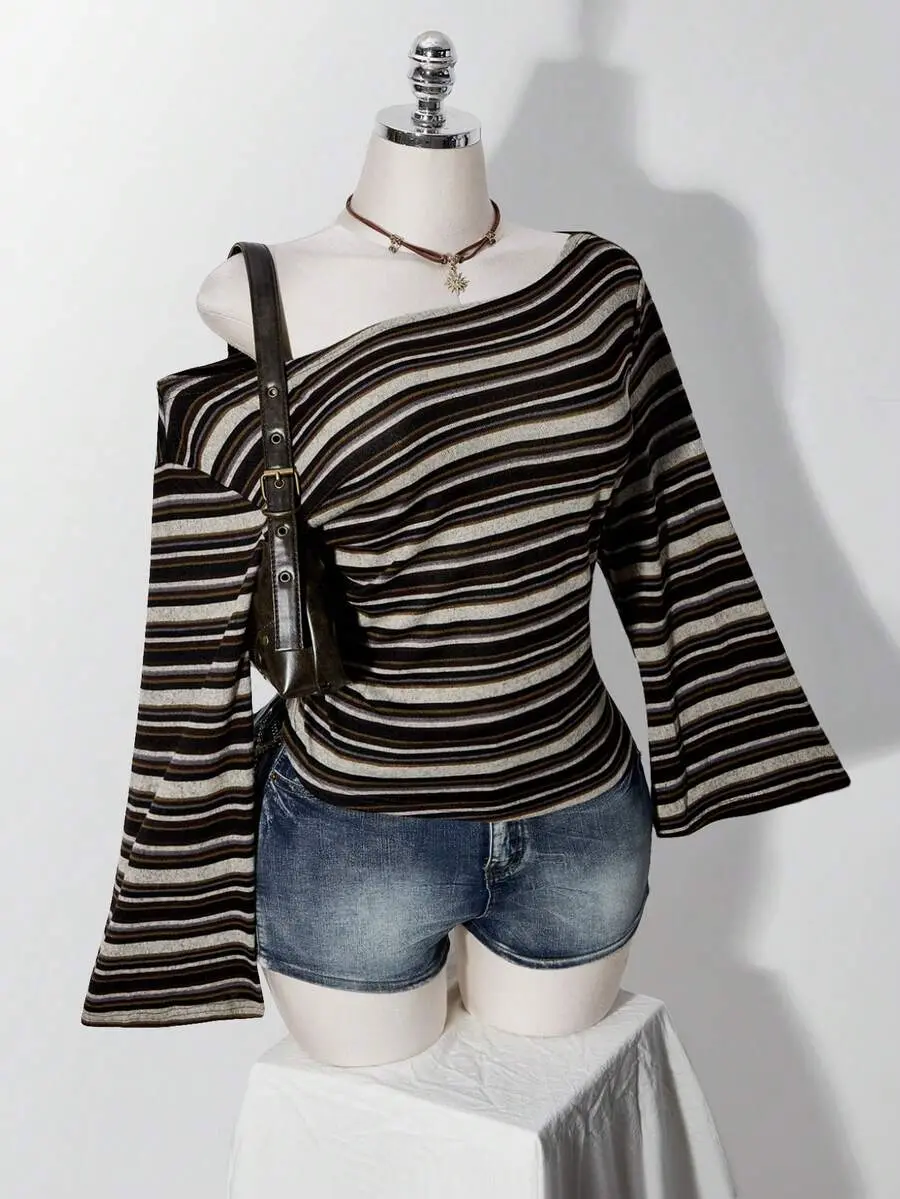 Kallé x  ICON Plus Size Y2K Vintage Asymmetrical Shoulder Knitted Waist-Cinching T-Shirt Top, Casual Retro Asymmetrical Shoulder Long Sleeve Top Fall
