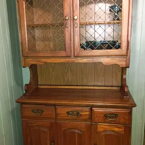 Broyhill China cabinet