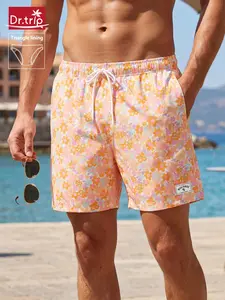 Men's Beach Shorts, Loose Fit Summer Swim Trunks, Quick Dry, Full Print, Triangle Lining, Casual A-Type, Elastic Waist, Short Pants for Vacation Parties, Swimwear Shorts