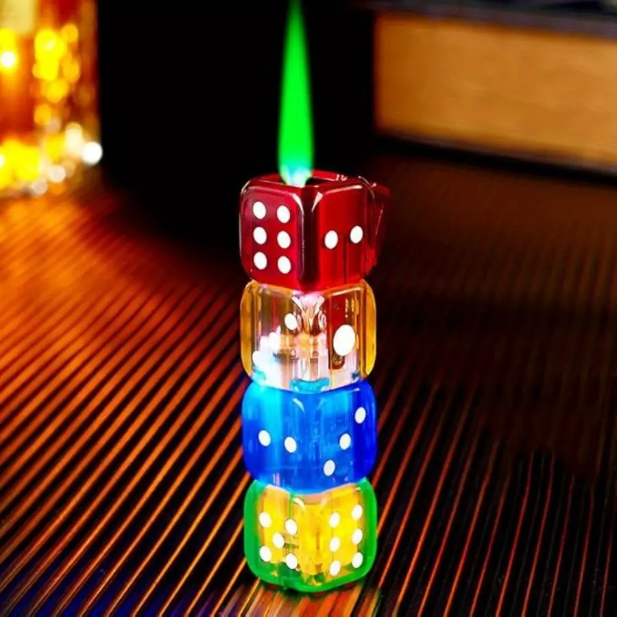 (Without butane) Creative dice lighter. Canbe refilled with butane. The flame colorchanges according to the gas concentration.Can be carried around. Gift, kitchen, outdoor,New Year.