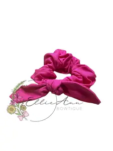 Live pick Scrunchies