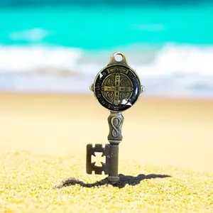 Keys For San Benito Black Original Keyring Design with Secure Fastening, Stylish and Functional Accessory