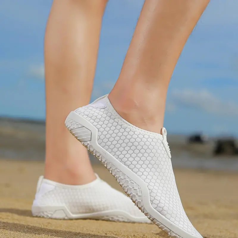 Unisex's Lightweight Breathable Quick Drying Water Shoes, Casual Sporty Slip on Shoes for Beach & Pool, Sports & Outdoor Shoes for Men & Women, Outdoor Sneakers, Wading Shoes, Water Aqua Shoes, Water Footwear, Lightweight Swim Shoes, Swimming Shoes