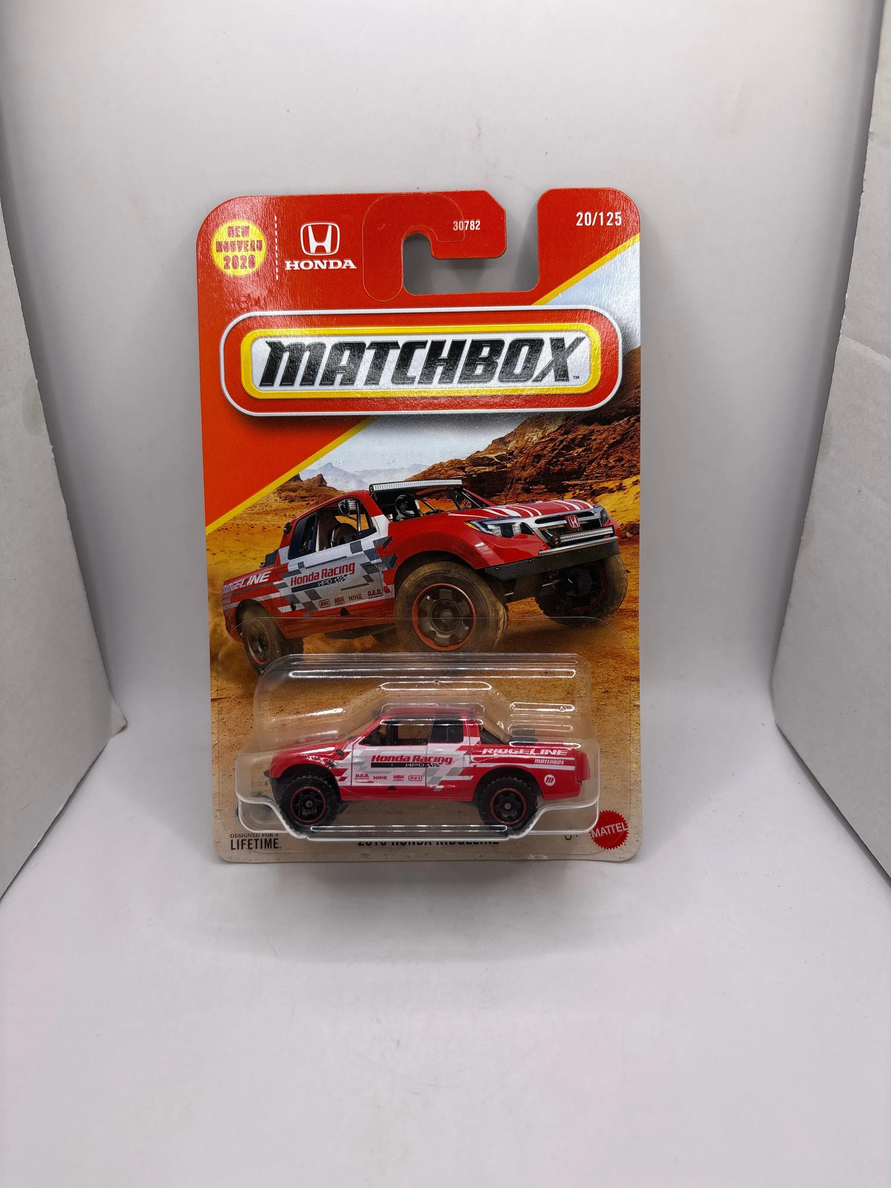 Matchbox 2015 Honda Ridgeline Diecast red