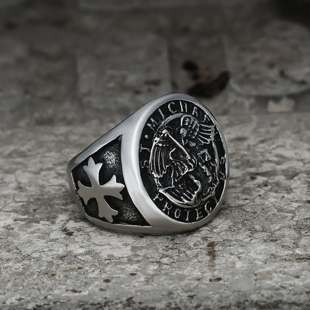 GTHIC Unisex Guardian Angel Templar Knight Artificial Gemstone Ring - 24mm, 29g Dark Aesthetic Beautiful Ring for Adults, Everyday Wear, Birthday Gifts, Dark Aesthetic Rings