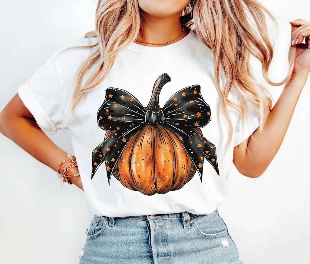 Women's Oversized Crewneck Bow Pumpkin Top - Fall October Vibes T-Shirt