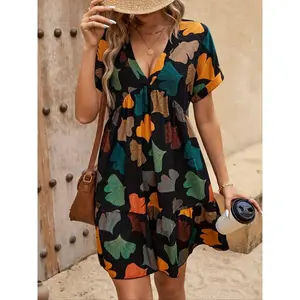 Women's V-neck dress with floral print bat sleeves and a long flowing hem, perfect for vacation dates, elegant and simple styleRAIMENTRY