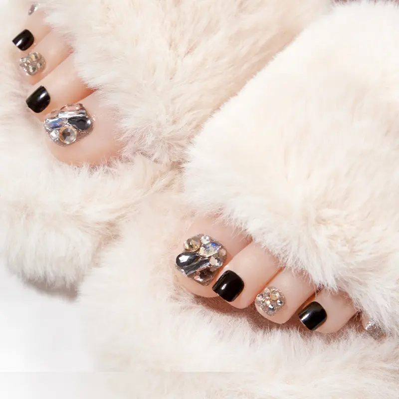 OKTAKE En Vogue Onyx & Crystal Press-On Toenails - Evening Elegance Collection