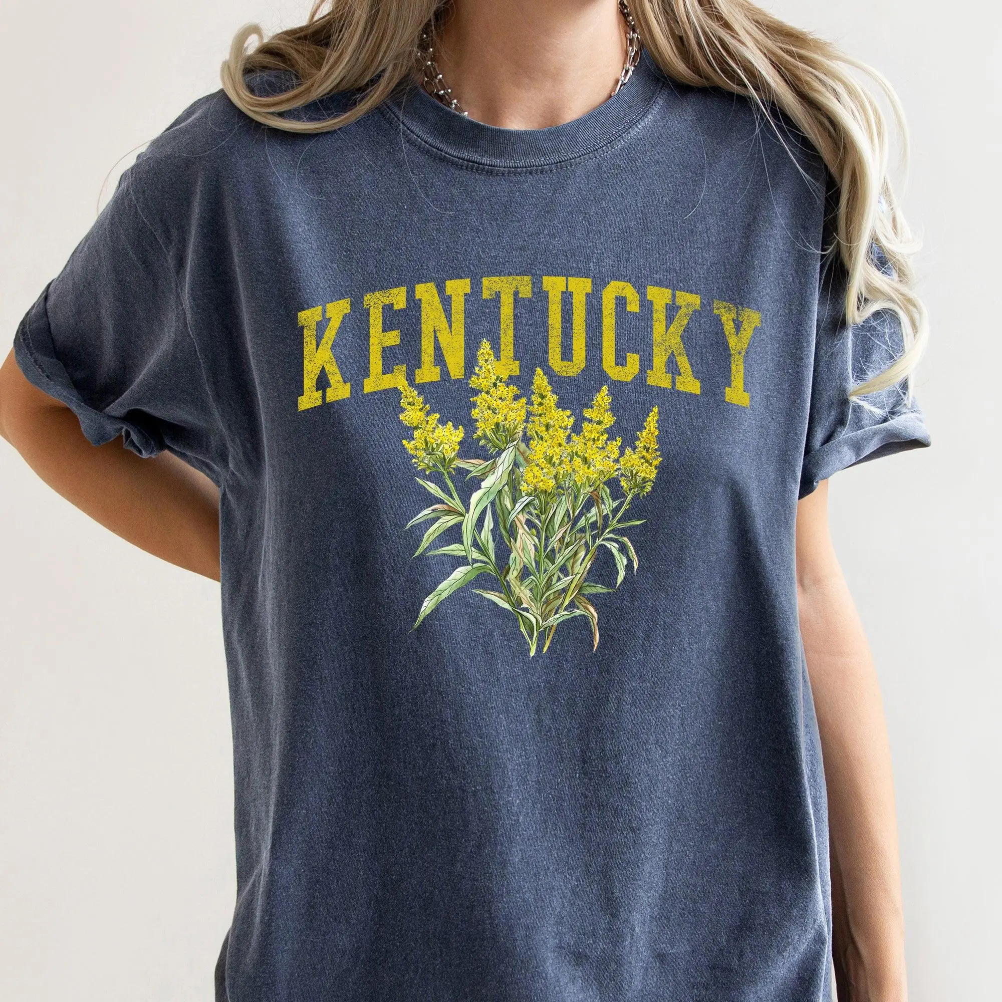 Kentucky State Flower Comfort Colors Tshirt, Women's Crew Neck, Crewneck