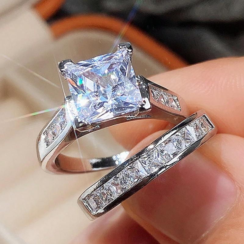 2-Piece Set | Fashion Sparkling Cubic Zirconia Rings for Women - Valentine's Day Gift, Wedding Anniversary, Party Jewelry, Bridal Accessory & Romantic Couple Rings