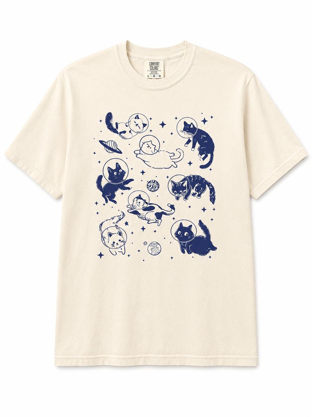 Women’s “Cats in Space” Graphic Print Crew Neck Loose-Fit Short Sleeve Cotton Tee, Vintage Style Fade-Resistant Top for Casual Everyday Wear, All Seasons