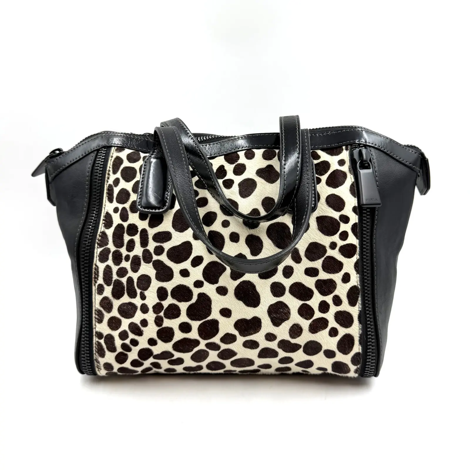 Pre-owned FURLA As Shown tote bags HZ 5071 handbag is crafted from black leather 26.06.06