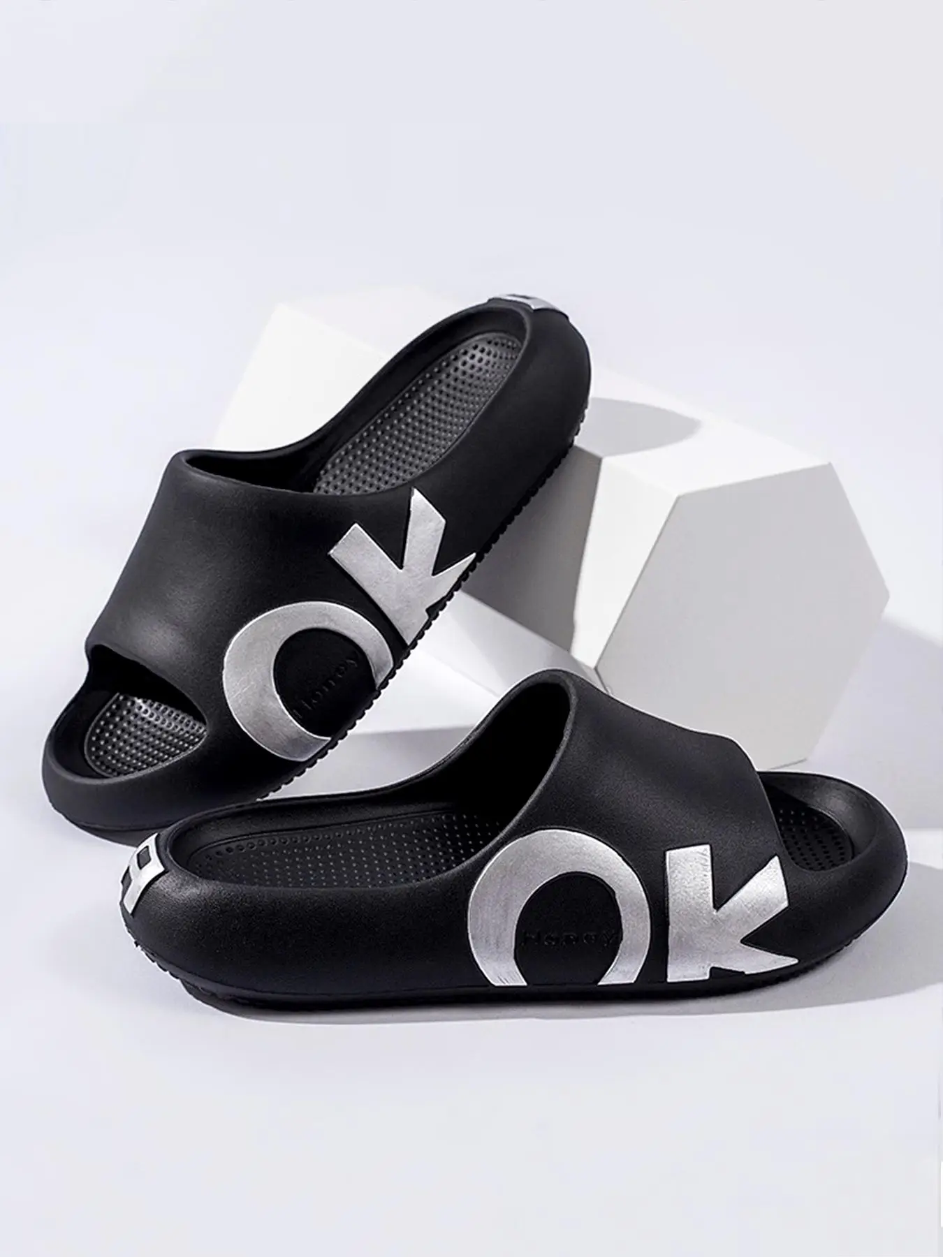 Sporty Minimalist Letters Graphic Slides for Men, Soft Comfy Lightweight Non-slip Home Walking Shoes for Men, Boy Summer 2024 Chic Slippers for Indoor