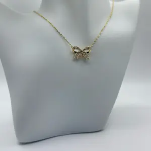 Necklace Lazo with Elegant Design and Durable Chain