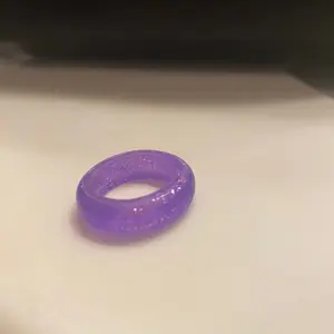 Resin ring
