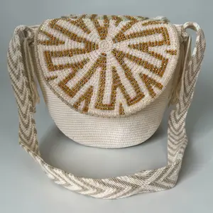 Handmade Wayuu M size with Woven Flap