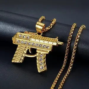 Fashionable Stainless Steel Necklace, Retro Hip-hop HIPHOP Gold Zircon Submachine Gun, Men's Gift Accessory Pendant Necklace