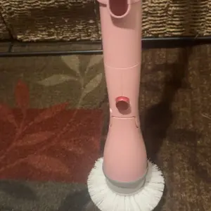 Product Review of Trucozie Electric Spin Scrubber, Cordless Cleaning Brush with 440RPM/90Mins Runtime, 3 Adjustable Angles&Sizes, 6 Replaceable Brush Heads, 2 Speeds for Bathroom Glass, Car Cleaning, Bathtub, and Shower from S**y C**a