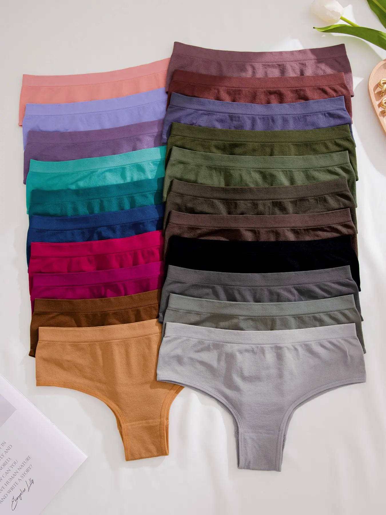 21-Piece Seamless Multi-Color Low-Waist Triangle Briefs, Casual Daily Wear, Slim-Fitting, Spring & Fall, Plain Pattern Bikinis