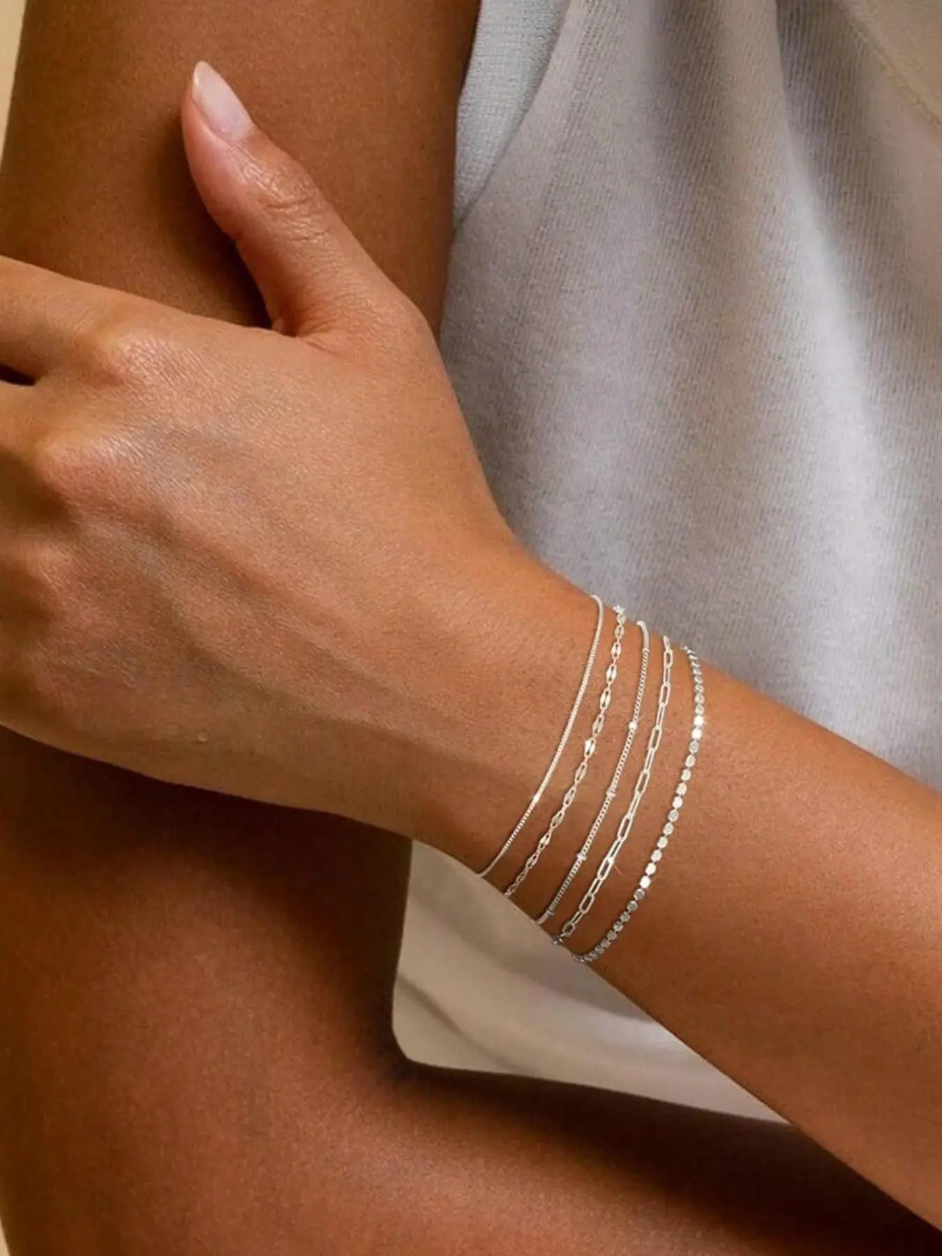 Stackable Beaded Bracelets Set for Women, Beaded Bracelet Sets, Minimalist Bangle, Simple Jewelry Design, Random Bead Count, Fixed Standard Length, Perfect Gift Idea, Stack Bangle, Matching Bracelets, Trendy Accessories