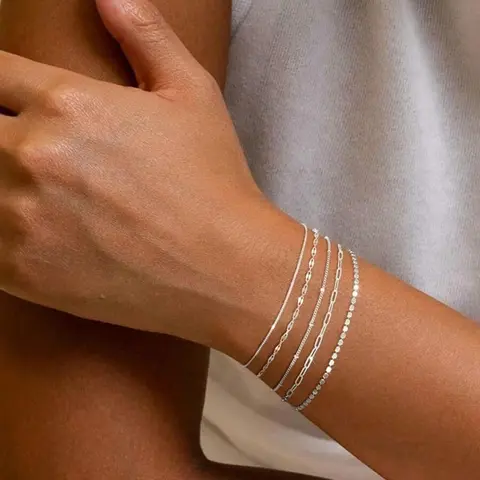 Stackable Beaded Bracelets Set for Women, Beaded Bracelet Sets, Minimalist Bangle, Simple Jewelry Design, Random Bead Count, Fixed Standard Length, Perfect Gift Idea, Stack Bangle, Matching Bracelets, Bracelets Stacking, Trendy Accessories