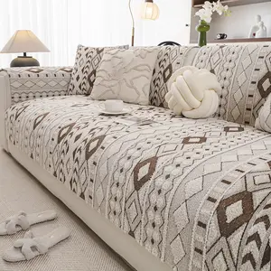1pc Bohemian Casual Sofa Cover, Geometric Pattern Short Plush Couch Slipcover - Scratch-Resistant, Non-Slip, Dustproof, Stain-Resistant & Pet-Friendly | Fits 1/2/3/4-Seater Sofas | All-Season Living Room Cover, Machine Washable