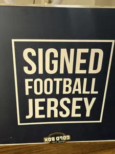 PYT 1x Jersey sports card