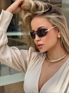 1pc Women's Metal Geometric Large Frame Vintage Glasses, Frameless Classic Stylish Daily Wear, Elegant Lightweight Fashion Eyewear