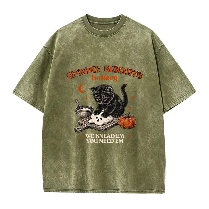 Women's Fitted Round Neck Short-Sleeve Cotton T-Shirt Top - Halloween Theme, Spooky Season Black Cat, Kitty Biscuits Baking, Pumpkin Vintage Graphics, Smooth Seamless Plain Print Fabric, Cat Lover Fall Casual Gift, Women's Tops, Fitted Cut