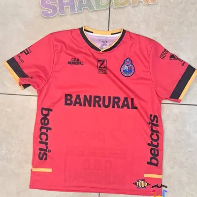 Camisolas De Rojos De Municipal TikTok Shop