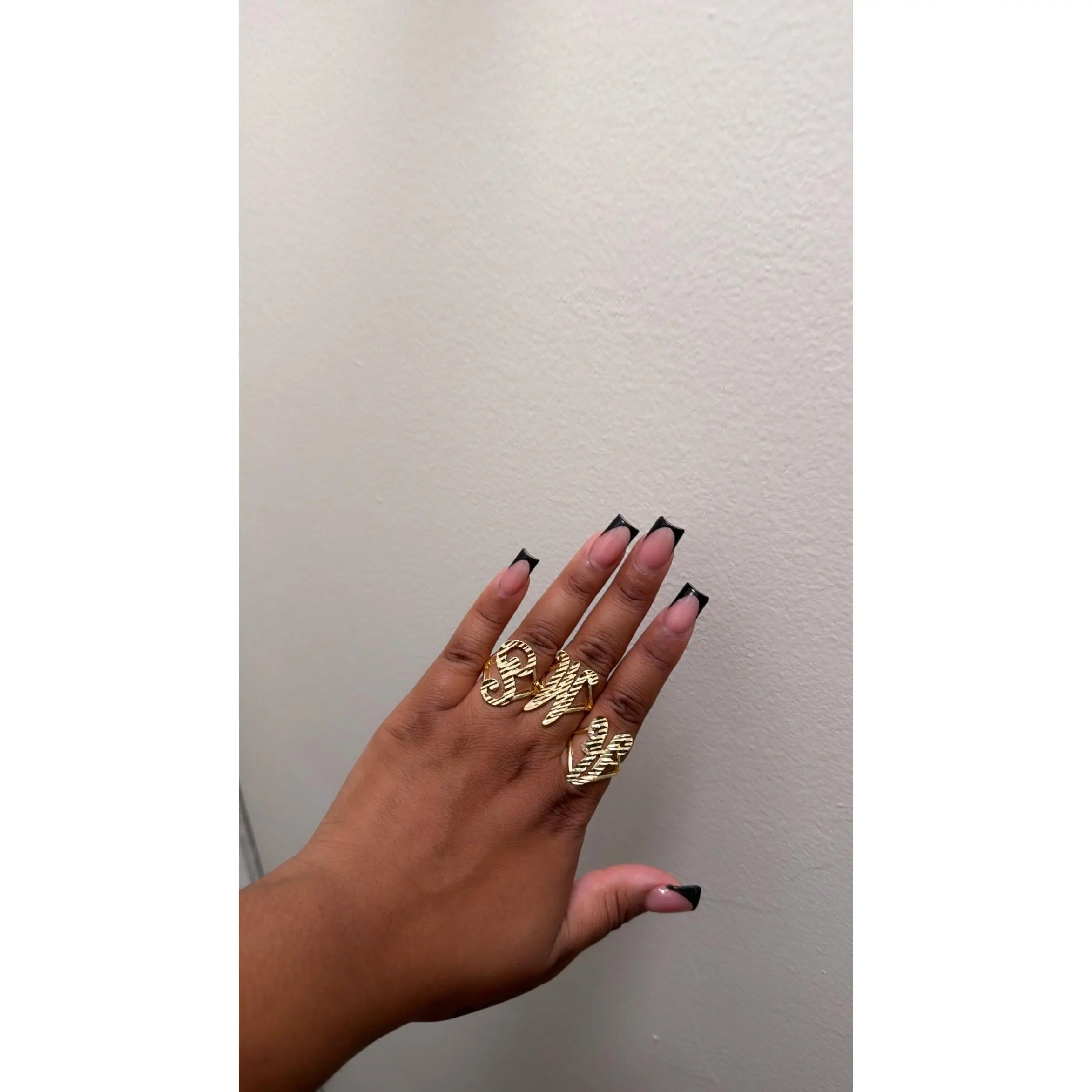 Letter Ring