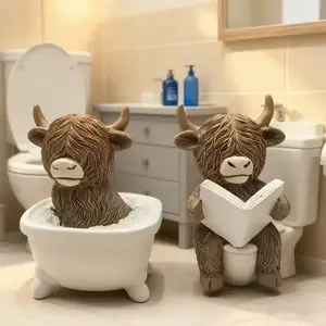 2 Piece Highland Cow Bathroom Decor Set, Bath Tub and Toilet Reading Statue, Decorative Sculptures, Cute Country Style Design, Durable Resin Desktop Ornament