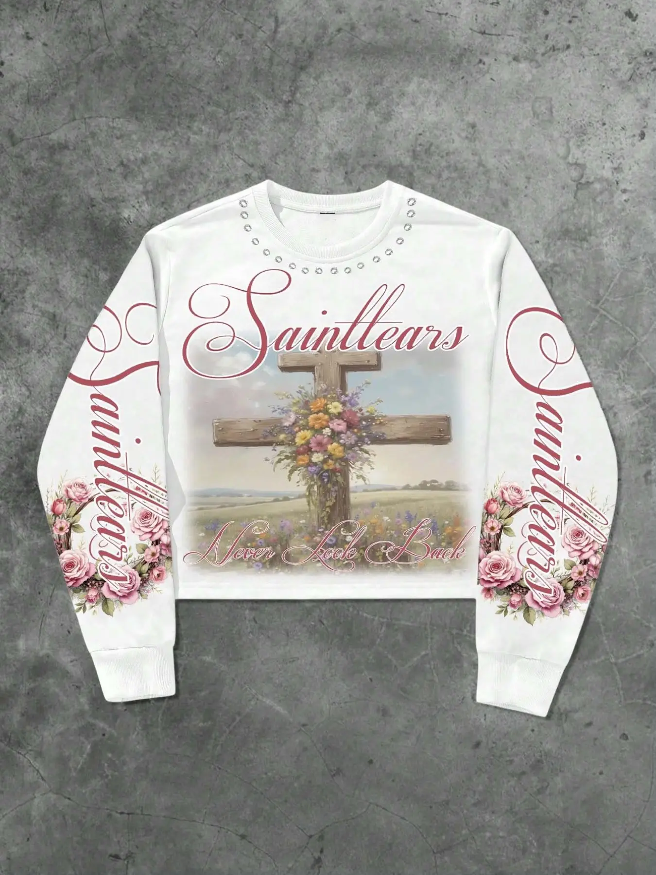 Men's White Cropped Long Sleeve Crew Neck Pullover Sweatshirt, Menswear, Sainttears Cursive Letter Cross Floral Full Front Print, Rhinestone Decorated Neckline, Vertical Rose Letter Sleeve Print, Vintage Western Y2K Daily Casual Top