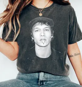 Vintage Ilya Rozanov Smoking T-Shirt, Connor Storrie Ilya Rozanov T-Shirt, Heated Movie Rivalry Tee, Queer Hockey Fan Shirt, Unisex Cotton Crewneck T-Shirt Menswear Womenswear Streetwear Top