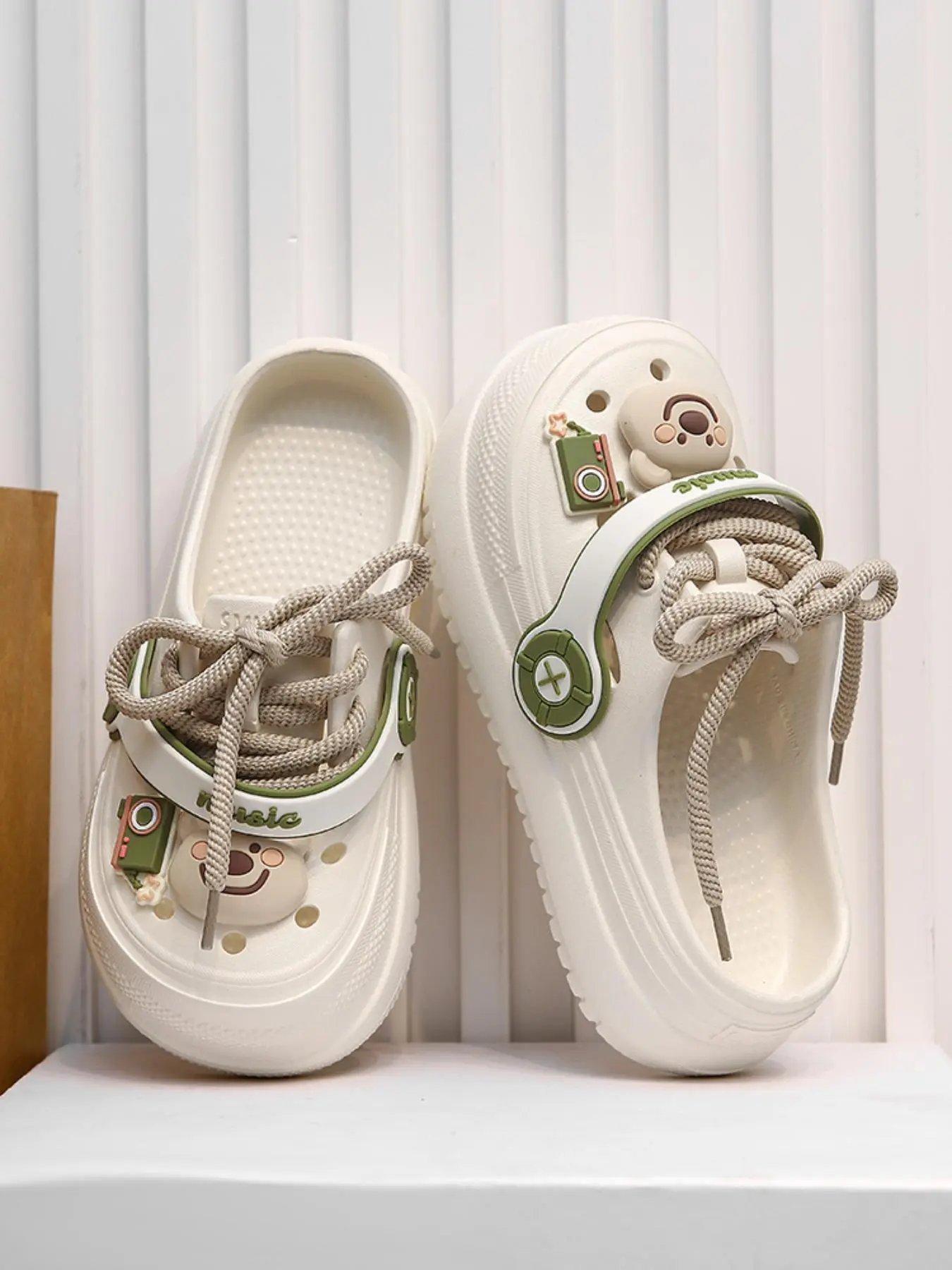 Women's Cute Cartoon Bear Design Slides, Casual Comfortable Platform Thick Sole Anti Slip Slippers for Summer, Non-slip Orthopedic Slippers for Beach, Garden, Outdoor, Girl, Slippers Indoor, Platform Slipper Shoes